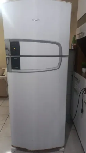 Vende geladeira consul