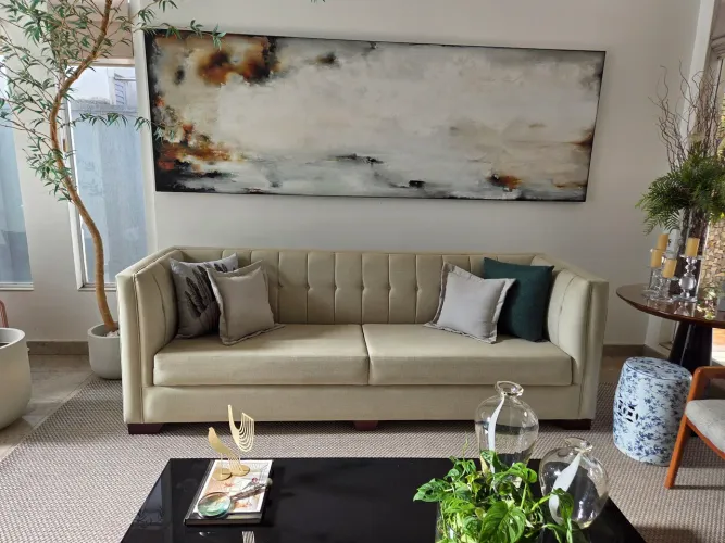 Sofá de Luxo Estilo Shelter Capitonê