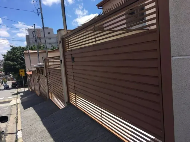 Sobrado Residencial para venda e locação, Vila Carmosina, São Paulo - SO0153.