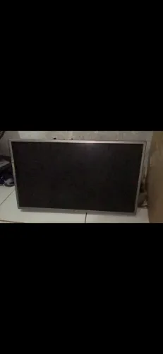 Vendo tv 32 polegadas com defeito 