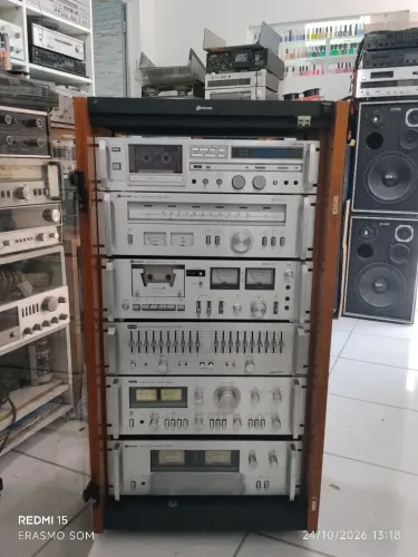 Polyvox linha 5000 amplificador,pré e etc.