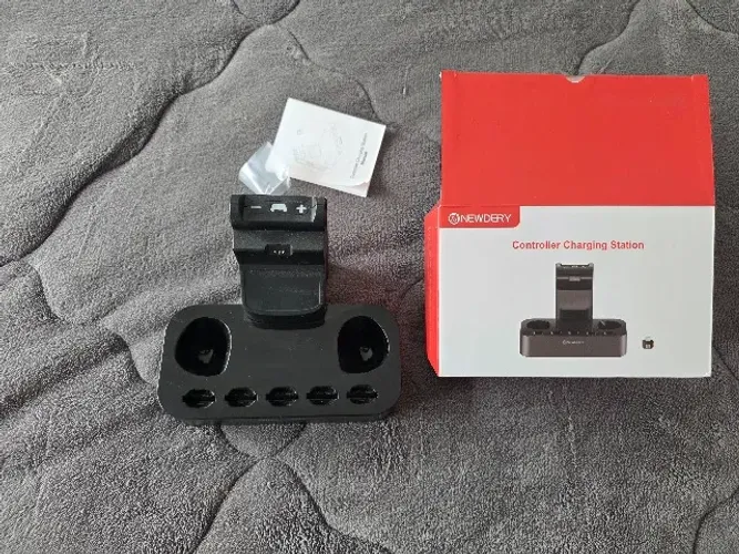 NEWDERY Base de Carregamento 2 em 1 para Nintendo Switch 2 Pro Controller