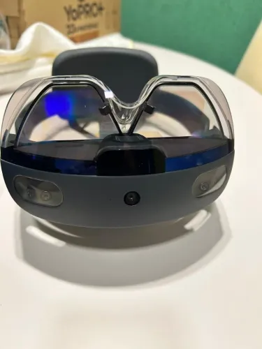 Microsoft HoloLens 2 - Enterprise Edition (Impecável)