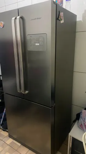 Geladeira / Refrigerador Brastemp Side Inverse, Frost Free, com Ice Maker, 540L, Platinum