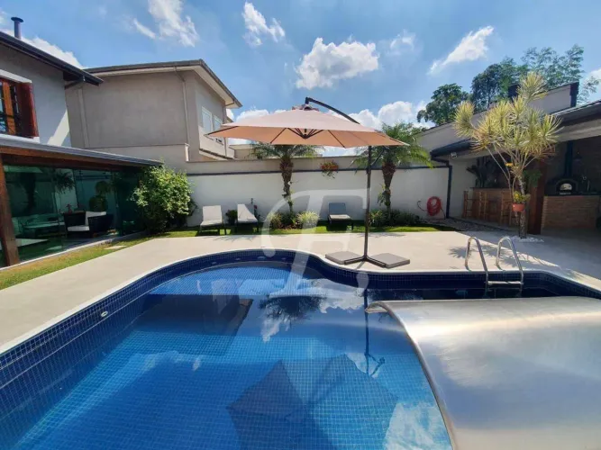 Casa à venda no condomínio São Paulo II - Cotia/SP
