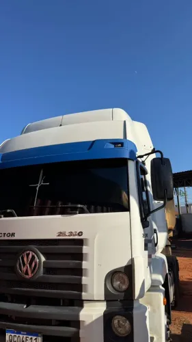 Volkswagen 25390 2018 6x2 Caçamba 25 Metros Cubicos