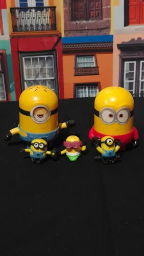 Kit Minions Meu Malvado Favorito 5 Peças + Brinde Surpresa