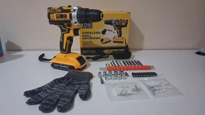 Parafusadeira 26v Nova Bivolt com iluminação led