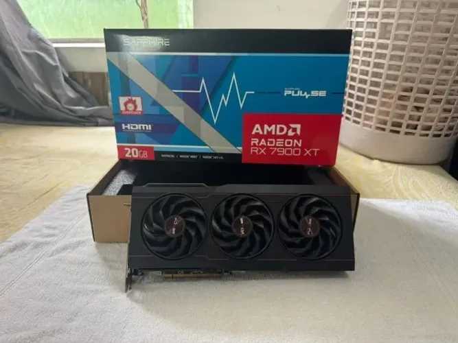 AMD Radeon RX 7900 XT - 20GB VRAM