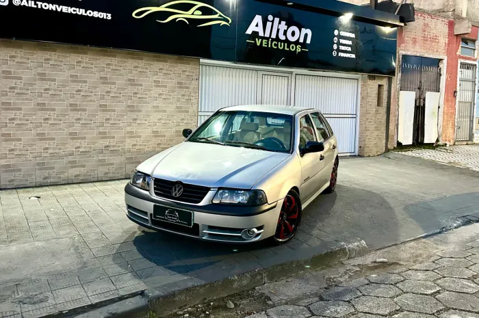 Volkswagen Gol Geração III 2.0 MI 8V Gasolina Mec. 4P 2001