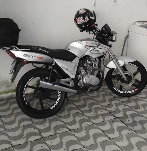 Dafra Speed 150 - Linda e conservada