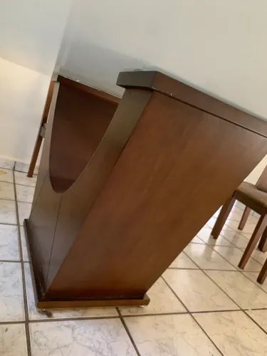 Mesa madeira vidro laqueado