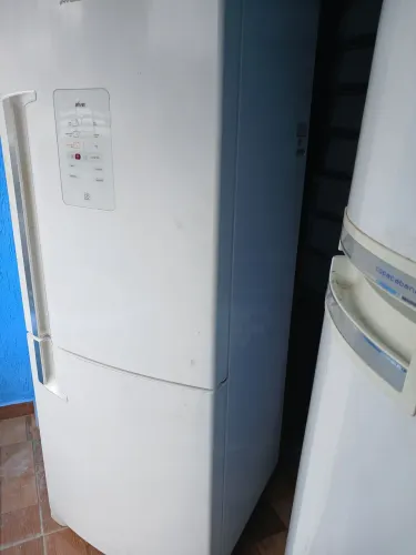 Geladeira brastemp Frost free inverter modelo BRE 50 com garantia 