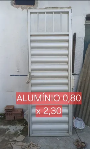 Porta social ALUMÍNIO 2,3X0,80
