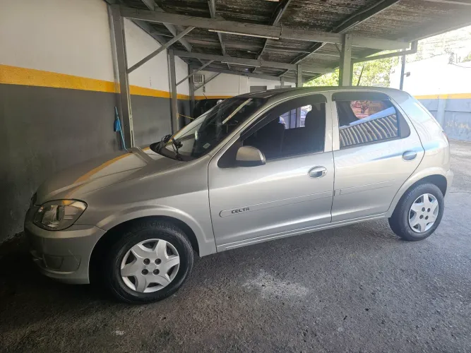 Chevrolet Celta Spirit/ LT 1.0 MPFI 8V Flexp. 5P 2013
