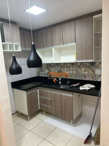 Apartamento com 2 dormitórios à venda, 45 m² por R$ 155.000,00 - Parque Continental - Guar