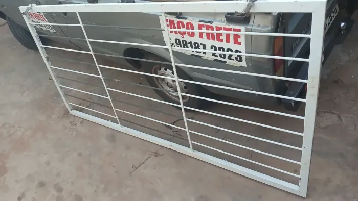 Portao de ferro maciço 1 x 2.10 