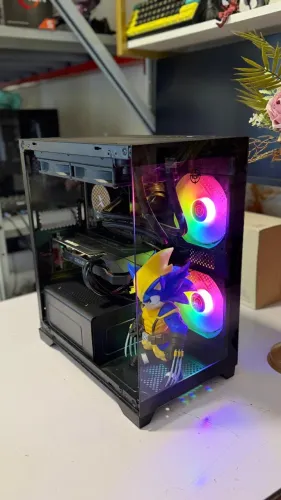 PC Gamer i7 10700 + RX 1660Ti + 16GB DDR4