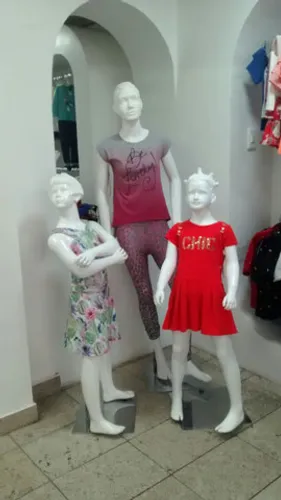 manequim infantil unisex