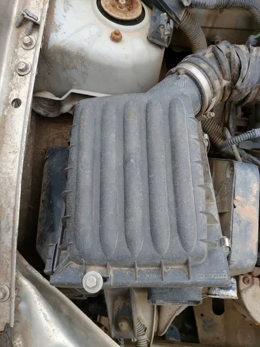 Caixa filtro de ar Corsa 2002 1.0 