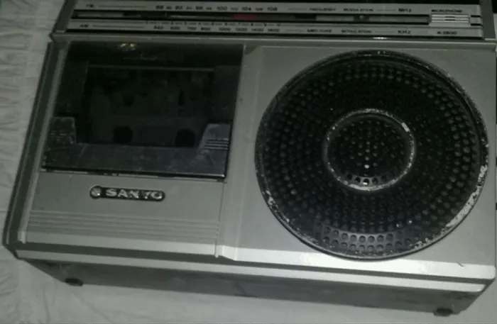 Rádio Antigo de fita k7-não funciona 