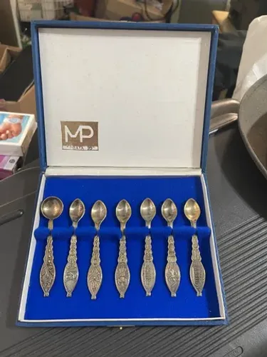 Linda Coleção de colher de café prata Mp 99