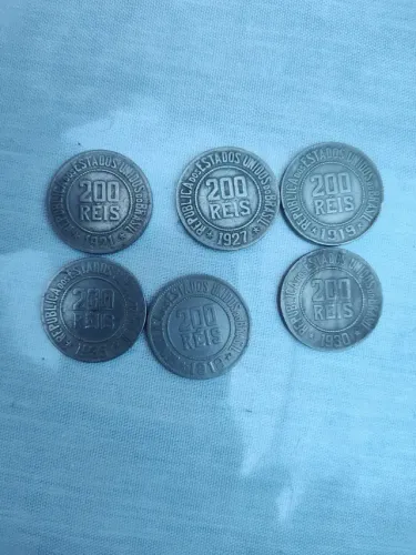 Modas antigas de 200 reis