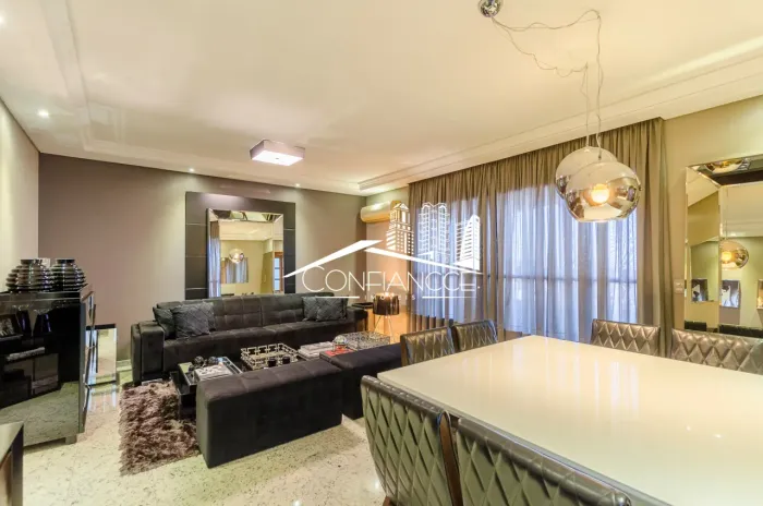 Apartamento mobiliado à venda em Cristo Rei, Curitiba - PR | Confiancce Imóveis