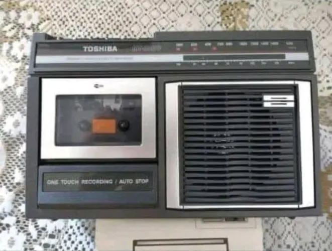Rádio Gravador Cassete Toshiba - Um Clássico!