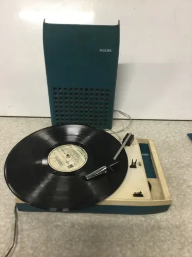Toca disco antigo Philips