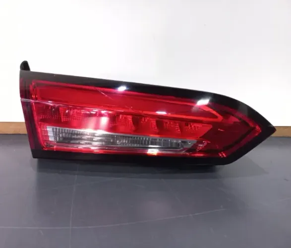 Lanterna Traseira Fiat Cronos Tampa 2017 2018 2019 2020 2021 2022 2023 Original