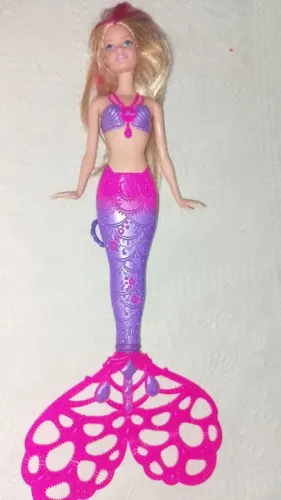 Boneca barbie sereia