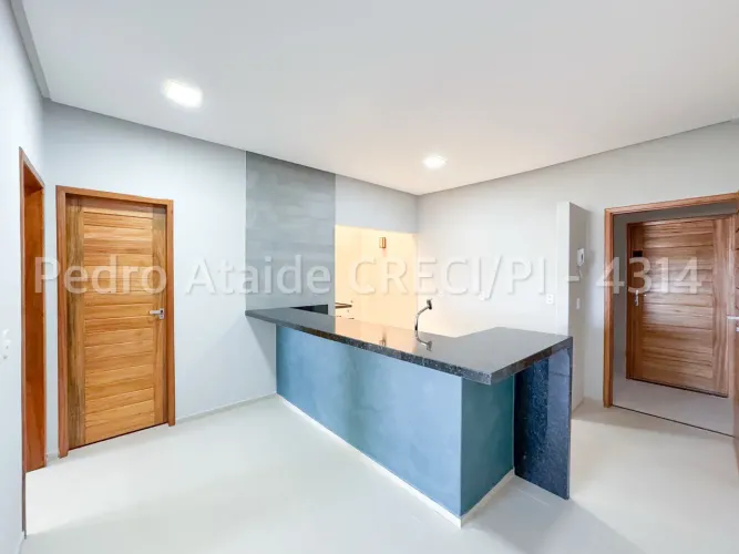 Apartamento c/ 2 Quartos e 1 vaga de garagem coberta prox. a Rodoviaria