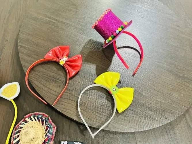 Kit 7 tiaras/chapéu junino diversos infantil por R$ 50,00