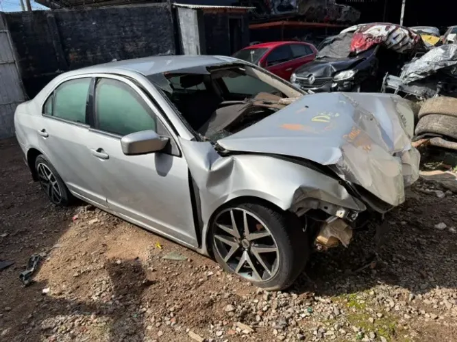 Sucata Ford Fusion 2.5 - 2010- para retirada de peças 