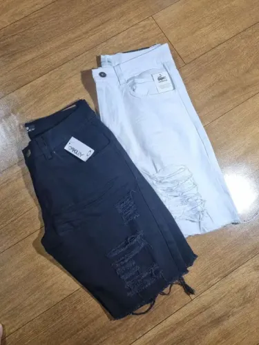 Shorts Jeans Masculinos - Preto e Branco - Tamanho M