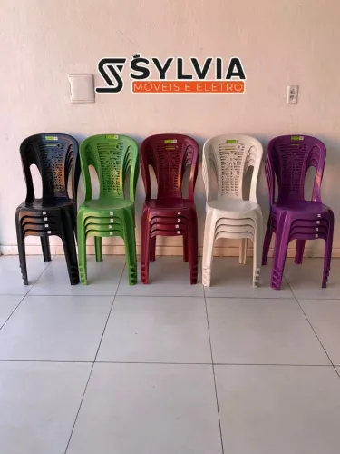 Cadeiras de Plástico sem braço