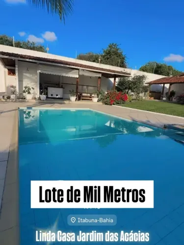 Casa Térrea em Condomínio 