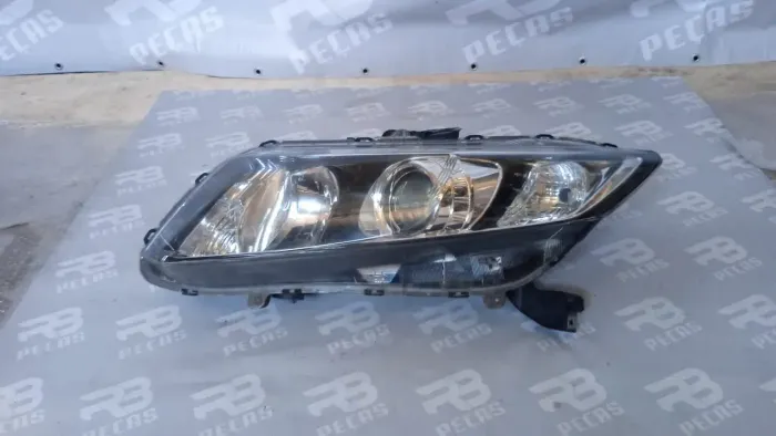 Farol usado Honda civic 12/15