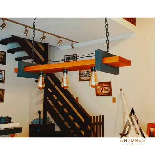Lustre Pendente Rústico de madeira Maciça com 3 bocal Estilo Industrial