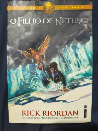 Livro Percy Jackson o filho de netuno