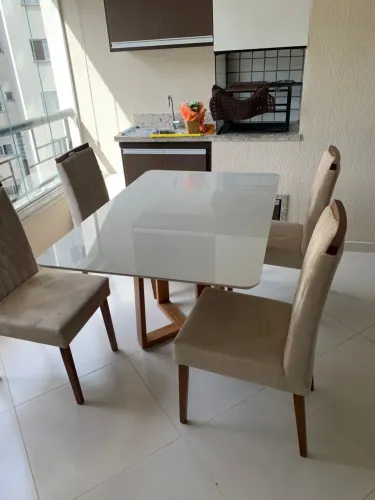Mesa 1,40 com 4 Cadeiras NOVO ULTIMA PEÇA