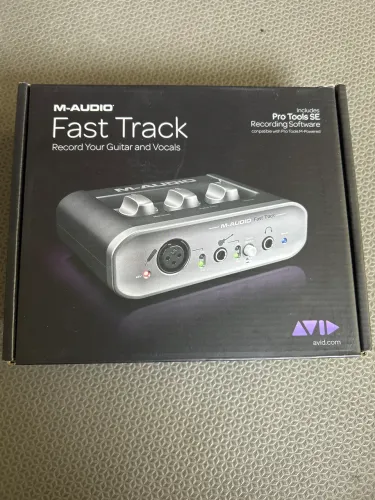 Interface M-AUDIO Fast Track