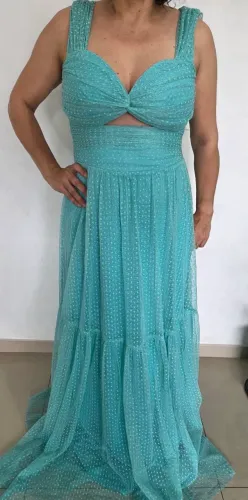Vestido em tule poá com uma camada na saia - Tiffany - 38