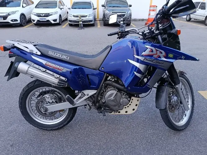 Suzuki DR 800s ano 1999/2000