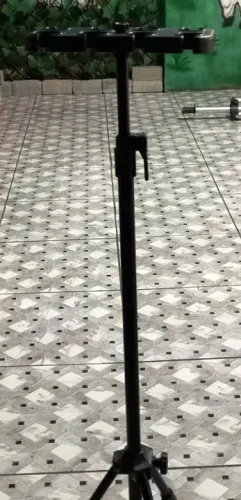 Tripé para microfone