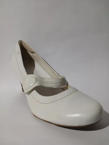 Sapato Mary Jane Branco Clássico
