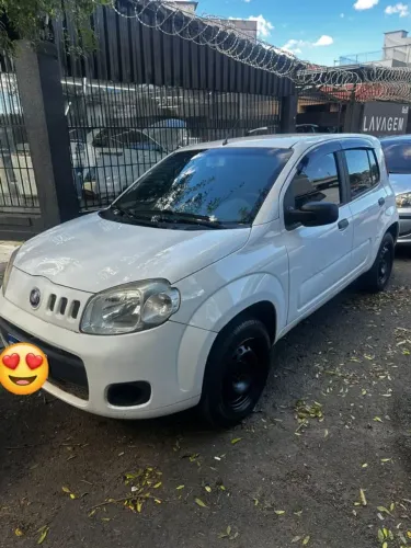 Uno vivace 2015 completo( Avista se não tem o valor nao chama)