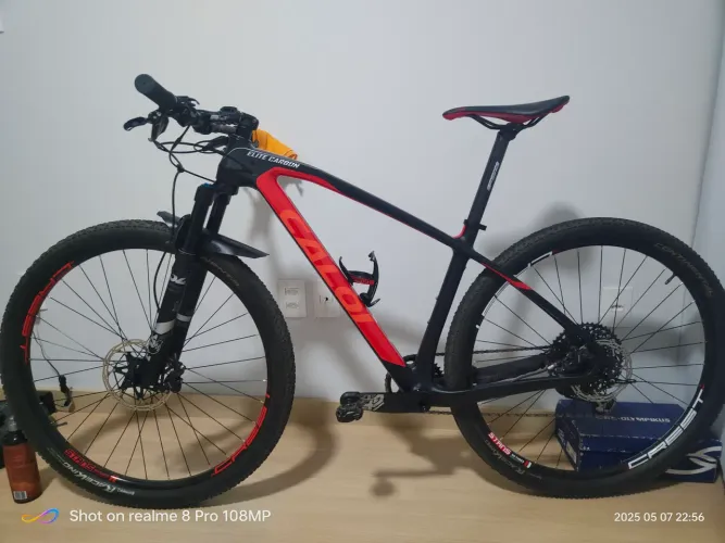 Caloi Elite Carbon Racing- M