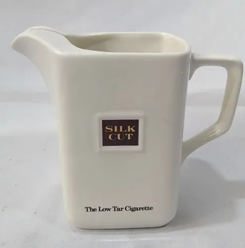 JARRA / CANECA de louça da marca SILK CUT - The low tar Cigarette 